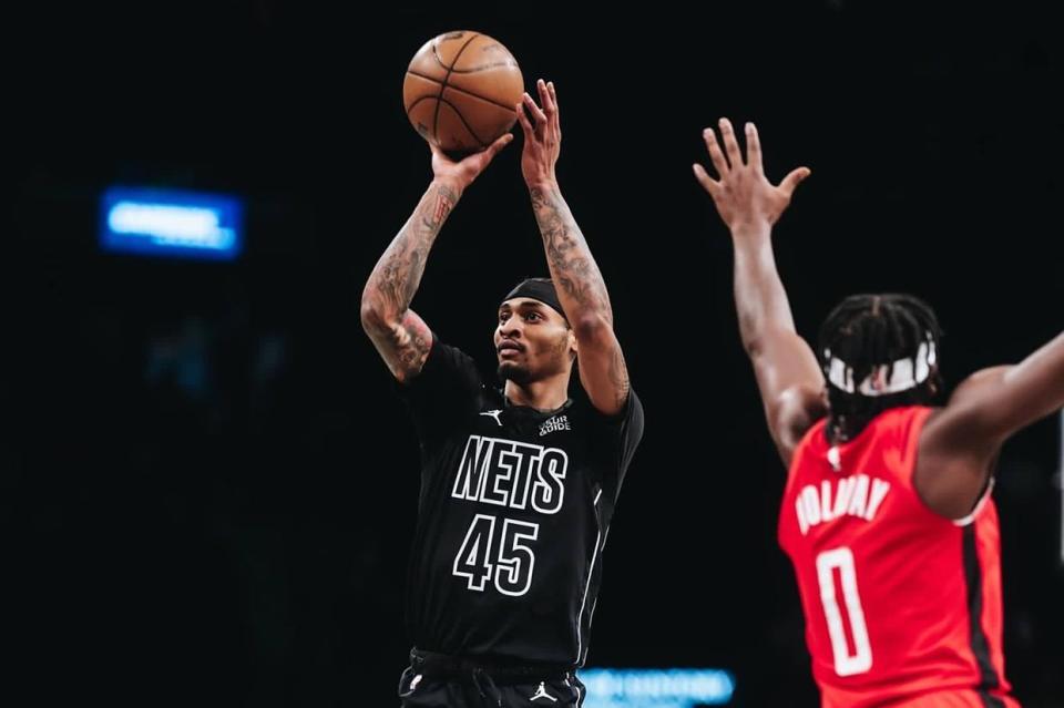 正好超过了, 德安德烈