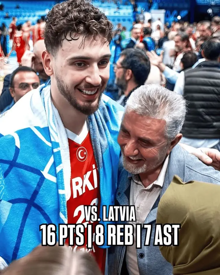 alt, 仍然担任首