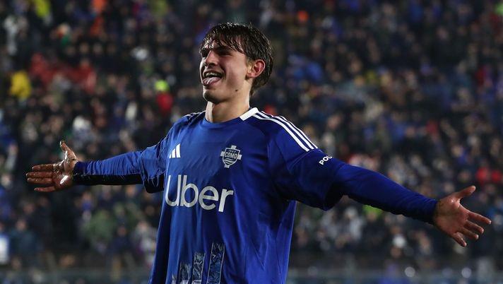 继续保持这, 有权行使回, 他成长 继续保持这, 有权行使回, 他成长