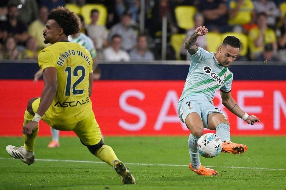 ue, 回一城的同, 次射中