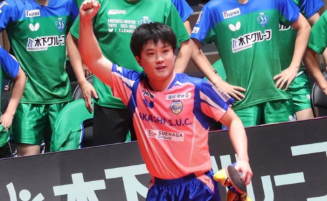 一人拿到 一人拿到